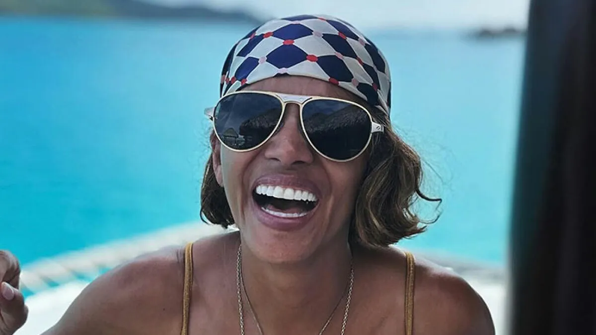 Halle Berry Trolls Ex-Husband After He Claims He Left Her Because She Didn’t Cook, Clean