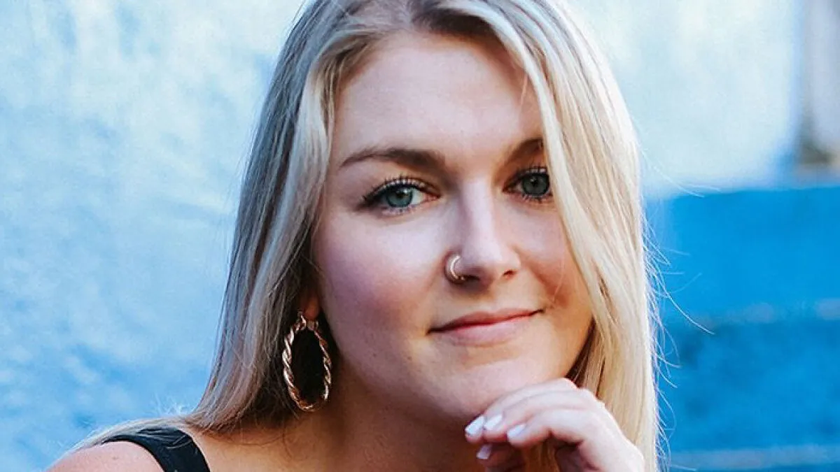 Woman Claims Smart Ring Detected Major Illness Months Before Doctor's Diagnosis