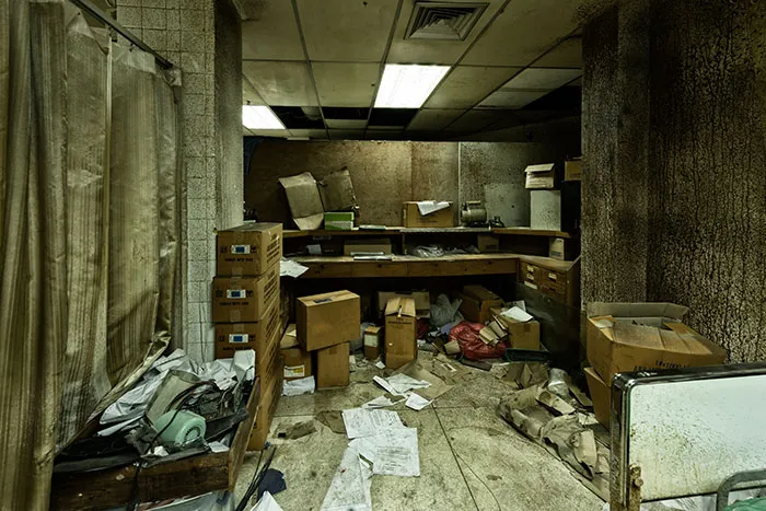 People Share 43 Stories Of When They Visited A Place That Made Them Nope Out Immediately 