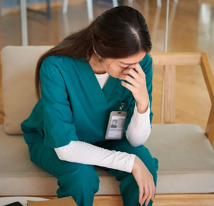 20 Trabajadores comparten los secretos más inquietantes sobre sus profesiones