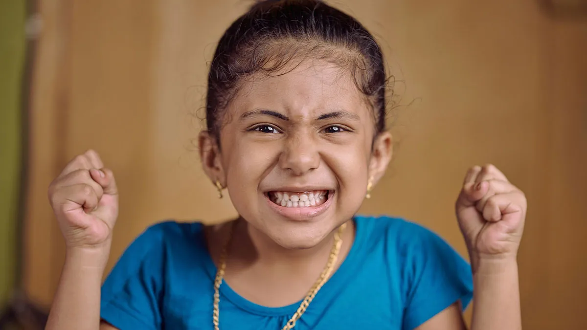 Mom Can’t Believe Her Ears When Hubby Tells Her To Punish Daughter For Speaking Native Language