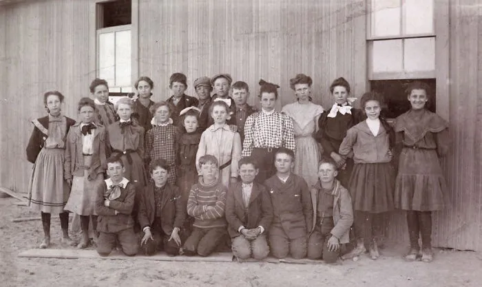 Teacher And Students In Las Vegas, Nevada, Circa 1905-1906