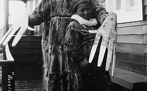 50 Historical Photos And Their Intriguing Or Heartbreaking Backstories