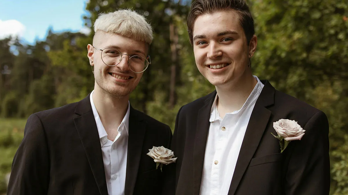 Guy Tormented With Remorse: “AITA For Asking My Brother Not To Bring His Boyfriend To My Wedding?”
