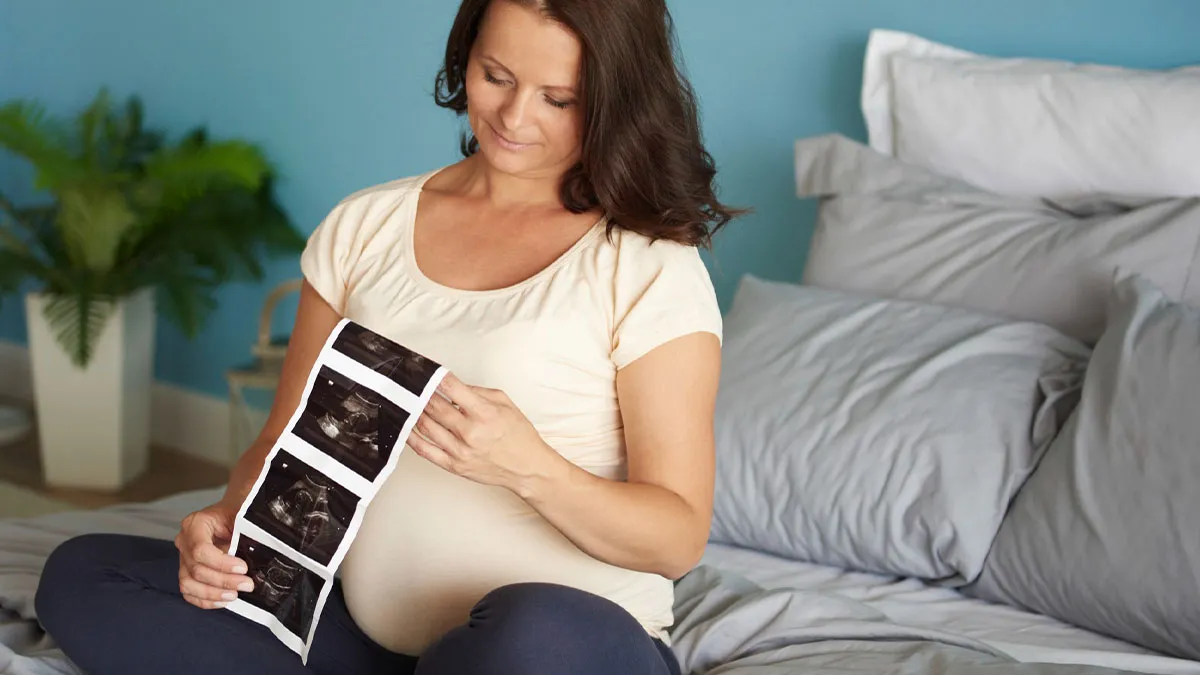 Woman Has Genetic Condition That Makes Her Life Living Hell, Appalled When Sis Gets Pregnant 