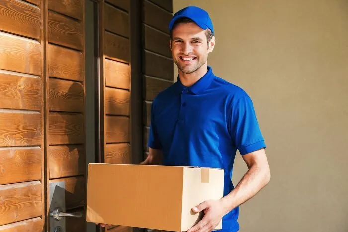 31 Of The Most Hilarious And Bizarre Ways People Have Tried To Get Hired For A Job