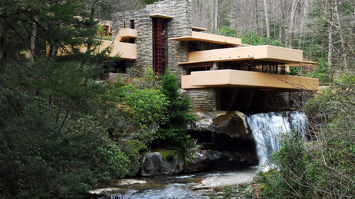 Incredibly Designed Homes That Are Deservingly Known For Their Architecture (30 Pics)