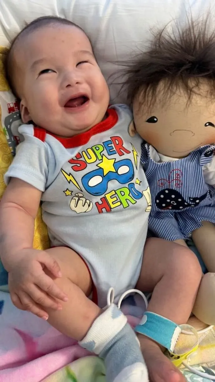 This Woman Made 22 Special Dolls That Look Like The Children Who Own Them (New Pics)