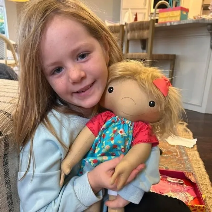 This Woman Made 22 Special Dolls That Look Like The Children Who Own Them (New Pics)
