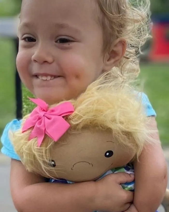 This Woman Made 22 Special Dolls That Look Like The Children Who Own Them (New Pics)
