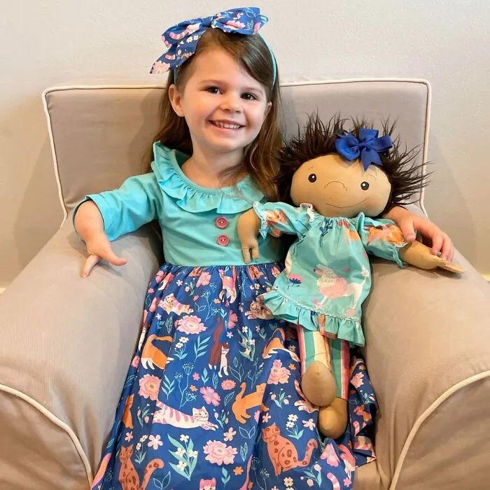 This Woman Made 22 Special Dolls That Look Like The Children Who Own Them (New Pics)