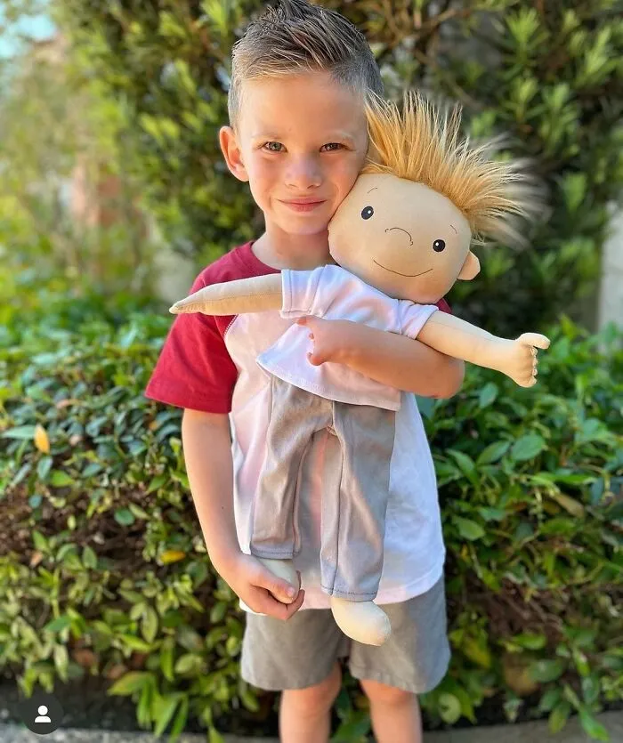 This Woman Made 22 Special Dolls That Look Like The Children Who Own Them (New Pics)