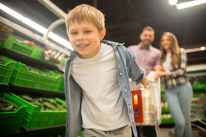 “I Wanted To Bury Myself”: 45 Hilarious Times Kids Publicly Humiliated Their Parents