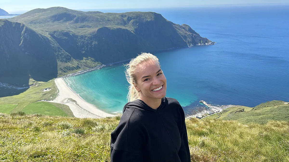 How One Reckless One-Way Flight To Australia Helped Me Escape $30K Debt And Rediscover My Life
