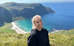 How One Reckless One-Way Flight To Australia Helped Me Escape $30K Debt And Rediscover My Life