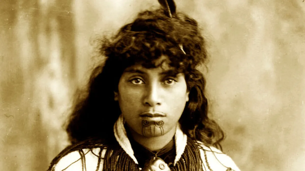 32 Powerful Portraits Of Māori Life A Century Ago