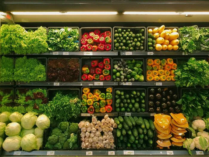 40 Workers Just Did The Public A Huge Favor By Telling These Secrets
