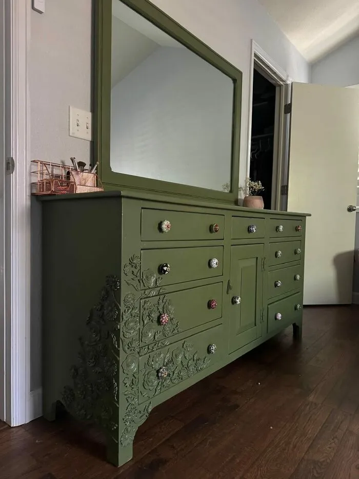 I Add Florals To Everything And Get Custom Knobs For My Furnitures 🤍