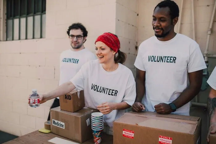 40 Workers Just Did The Public A Huge Favor By Telling These Secrets