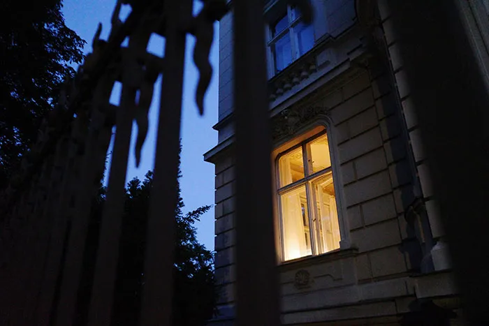 42 Creepy Moments People Can’t Forget That Keep Coming Back To Them