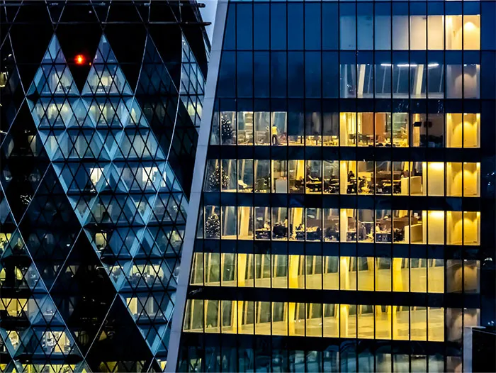 “Overworked And Underpaid”: 45 Stories From People At Companies On Their Last Legs