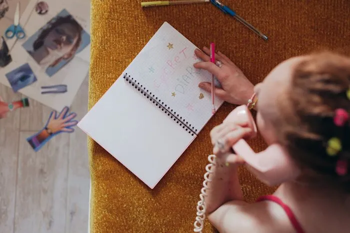 50 Snooping Parents Who Accidentally Uncovered A Side Of Their Teen They Weren’t Ready For