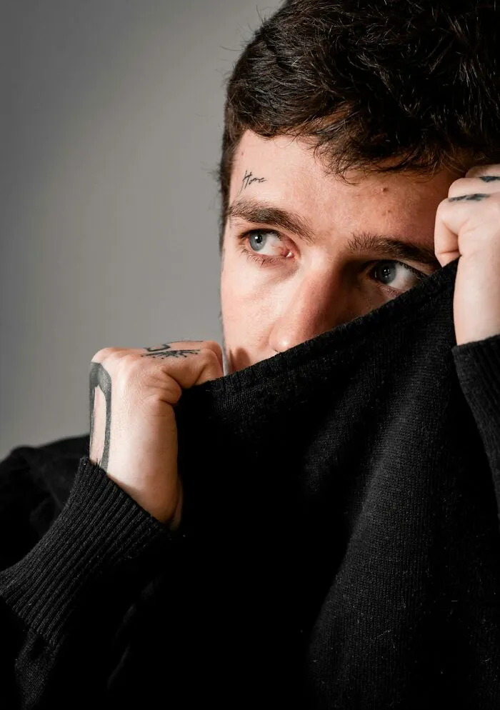 50 People Who Survived The Craziest Moments Of Their Lives