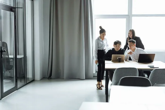48 Coworkers Who, For Lack Of A Better Word, Are Really Stupid