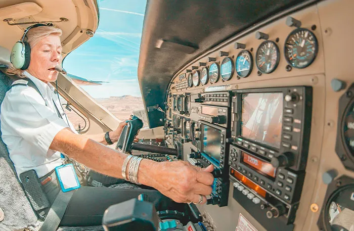 46 Pilots Reveal The Most Terrifying Experiences They’ve Been Through