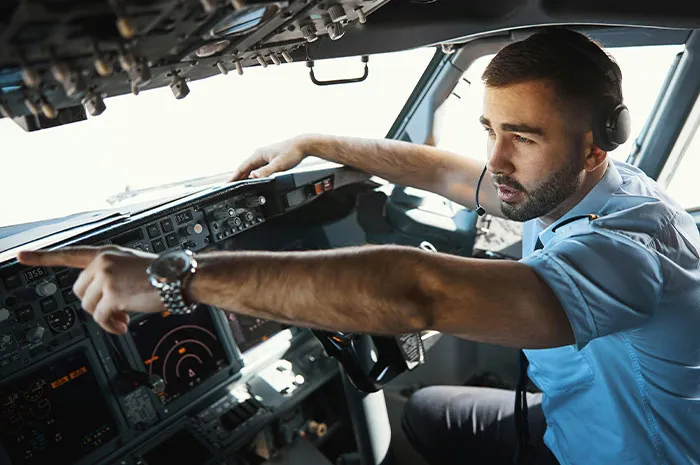 46 Pilots Reveal The Most Terrifying Experiences They’ve Been Through