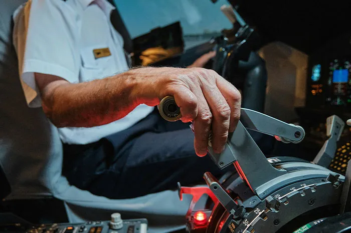 46 Pilots Reveal The Most Terrifying Experiences They’ve Been Through
