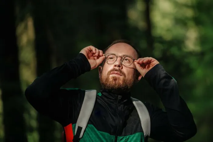 “Still Scares Me”: 47 People Who Couldn’t Sleep For Days After Spending Time In The Woods