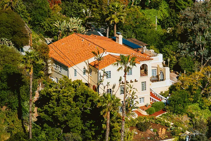 25 Bizarre Purchases That Prove Rich People Live In Another Reality