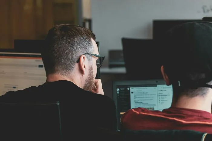 48 Coworkers Who, For Lack Of A Better Word, Are Really Stupid