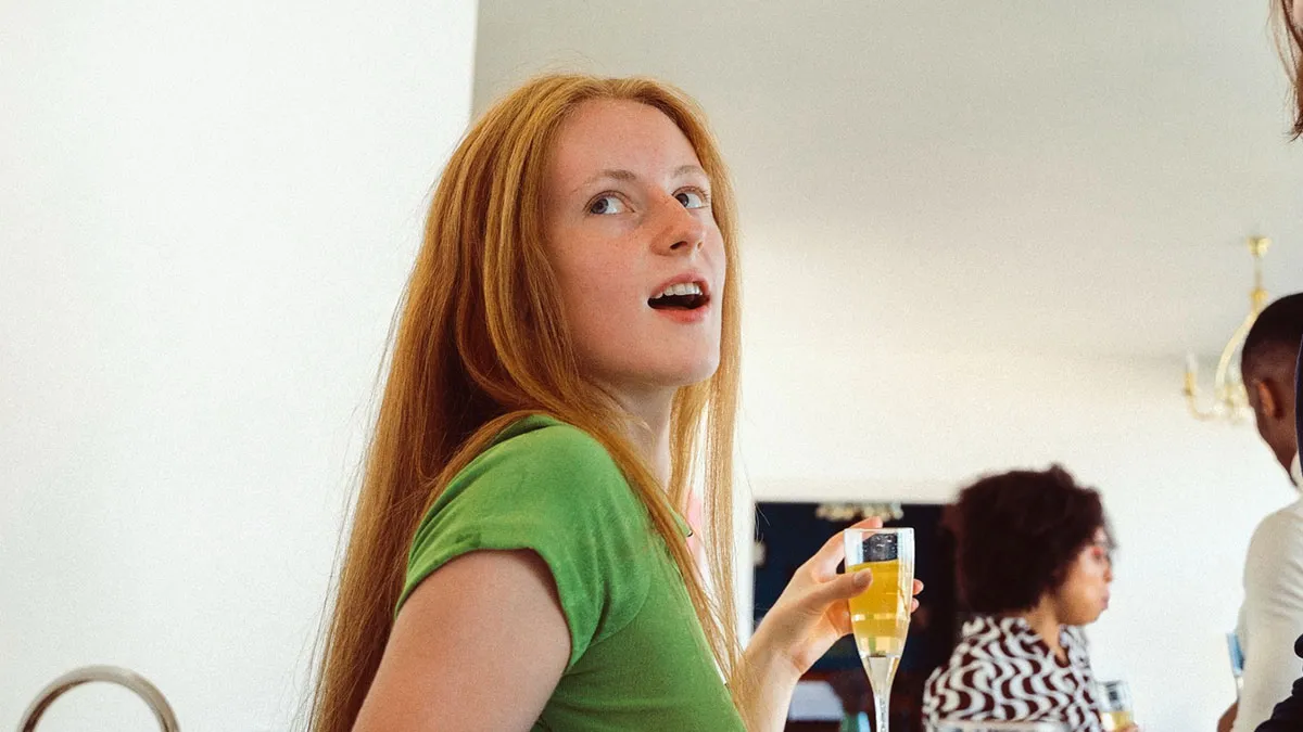 Adopted Sis Keeps Boasting That She’s “The Chosen One”, Bro Finds It Obnoxious And Snaps At Her