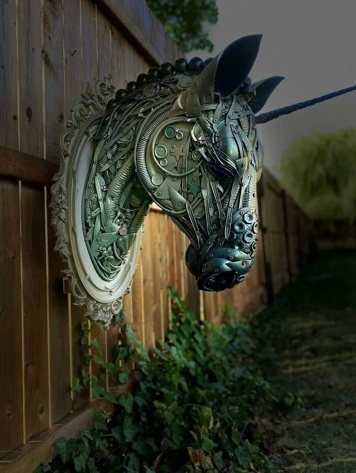 This Artist Creates Incredible Sculptures Out Of Stuff That's Been Thrown Away (30 Pics)