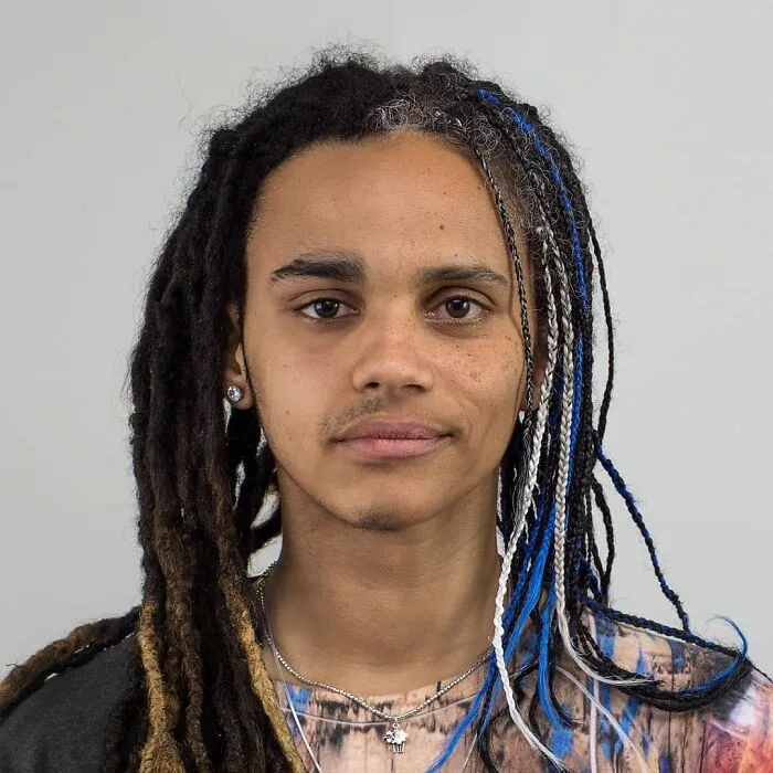 Son/Mother: Renaud, 17 And Madineg, 41