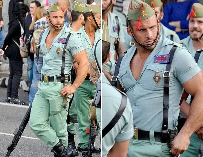 La legión española recibió el mensaje y eliminó todos los botones superiores del uniforme