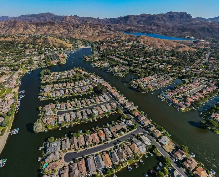 Ughh Suburbs. Car Dependency Boat Dependency Most Streets Are Dead Ends