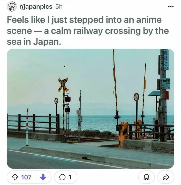 Japan, Random Railway 🤮 Japan, Anime 😍