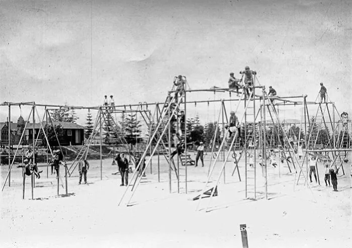 Hiawatha Playfield, 1912