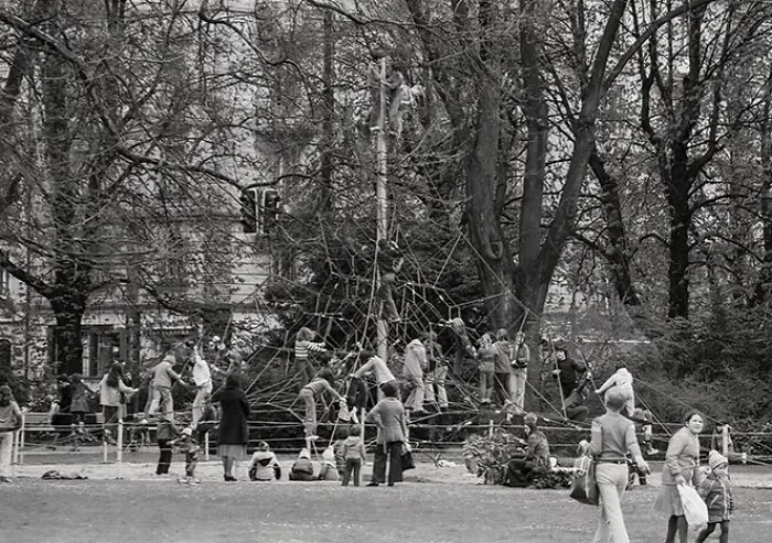 Zurich, Playground Aussersihl, "Rope Circus"  1978