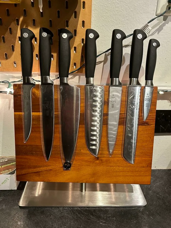 “Everybody Thinks You Got A Michelin Star”: 47 Fancy Cooking Techniques That Are Shockingly Easy