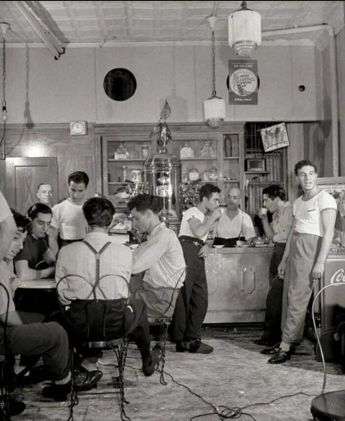 Italian-American Cafe, Macdougal Street, NY, 1942