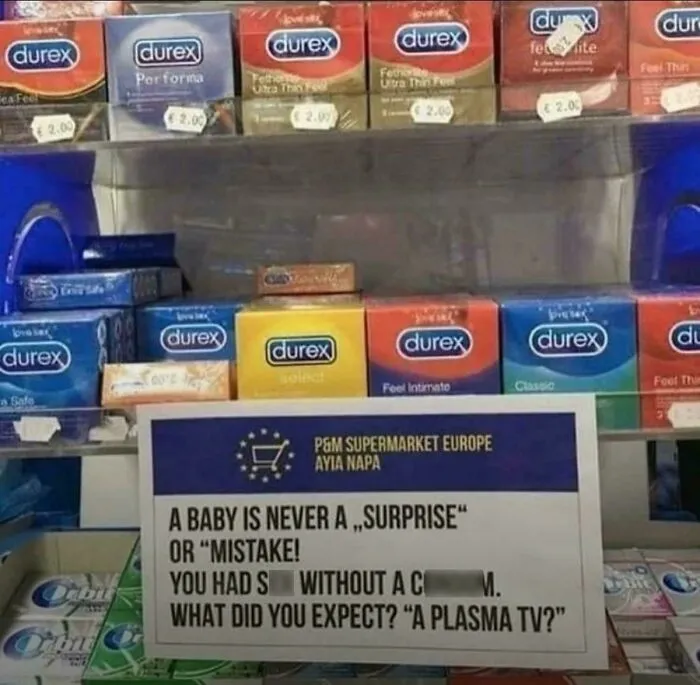 Un bebé nunca es una "sorpresa" o un "error". Has practicado s*xo sin condón, ¿qué esperabas? ¿una tele de plasma?
