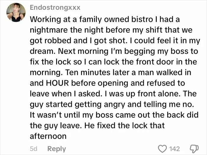50 Creepiest Customer Encounters That Sent Chills Down Employees’ Spines