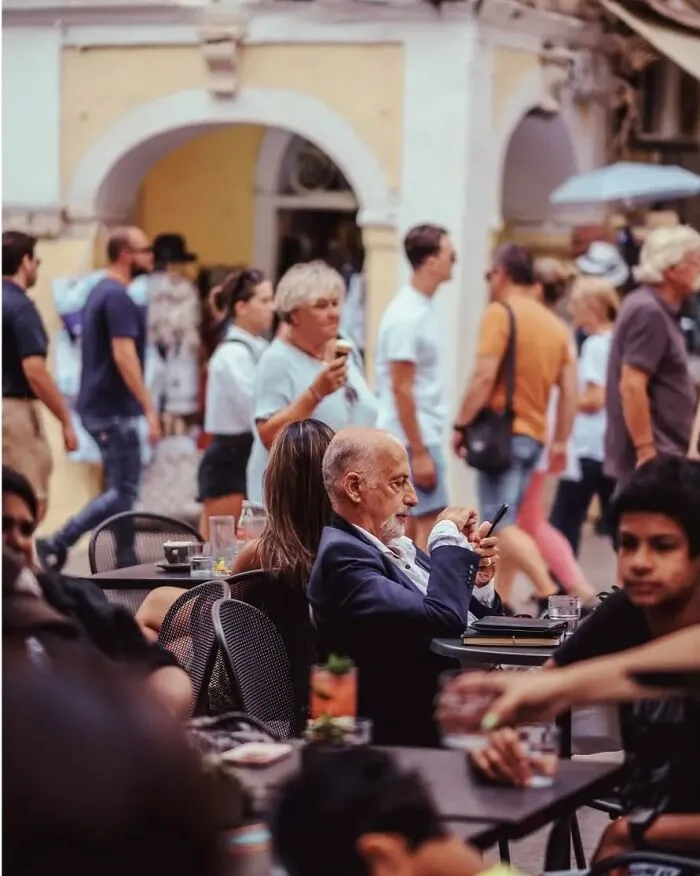 40 Street Shots By Marina Nota That Turn Ordinary Moments Into Magic