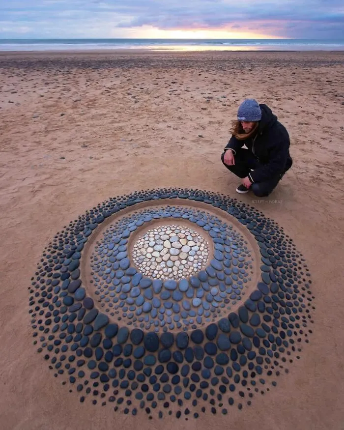 47 Patience-Requiring Land Art Pieces Made With Natural Materials Created By This Artist (New Pics)
