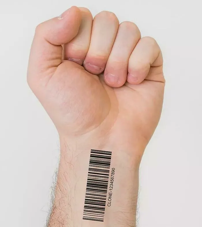Being A Tattoo Artist Is Tough, And Here Are 43 Times They Had To Deal With Delulu Clients