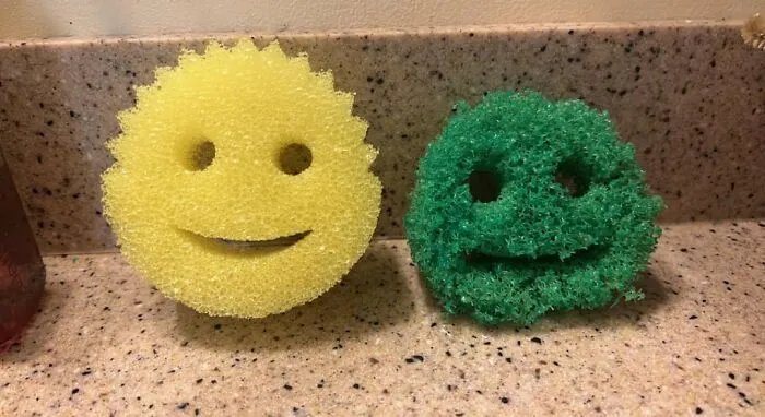 Consumers Expose Brands That Deliberately Design Products To Break And Here Are 35 Of The Worst 